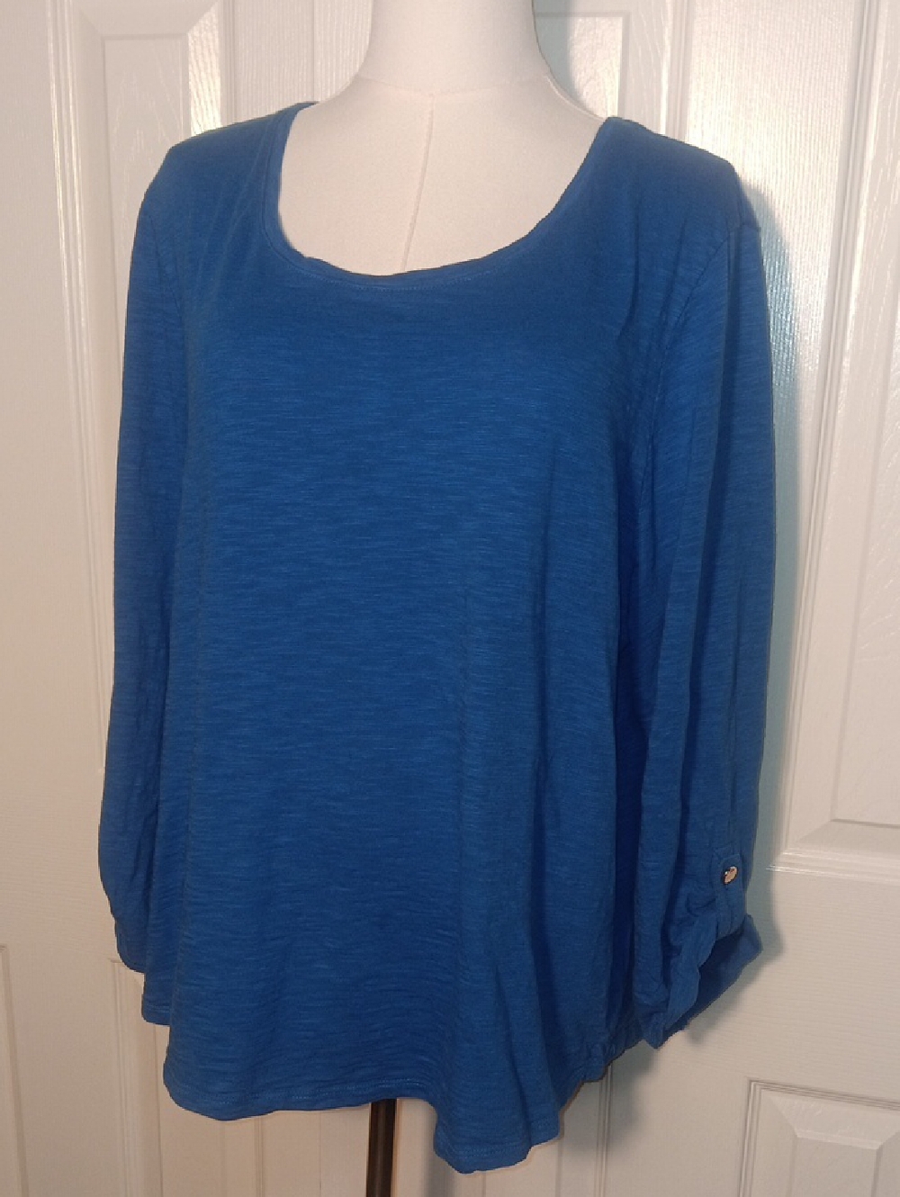 Chico's Women's Electric Blue 3/4 Sleeve Scoop Neck Ultimate Tee